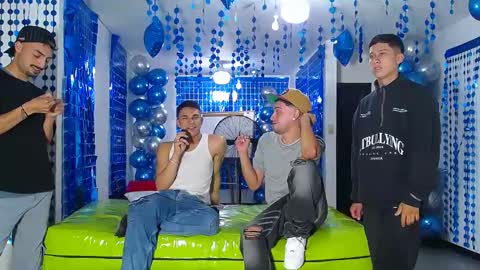 THOMAS AND DAMIAND online show from 01/17/25, 12:20