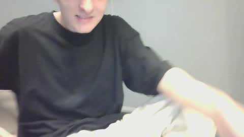 asphalt surfer online show from 09/20/25, 09:54