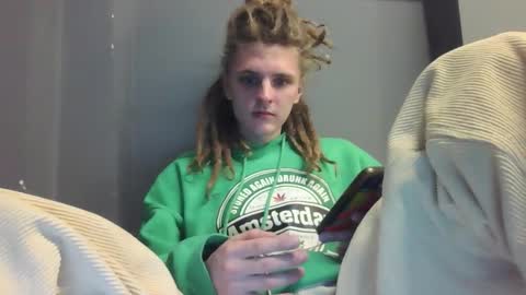 asphalt surfer online show from 09/24/25, 03:26