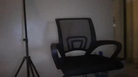 asscluupper online show from 09/25/25, 07:06