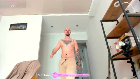 asshunter4k online show from 10/13/25, 09:09