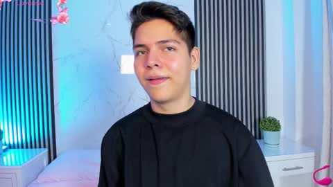 astablack_ online show from 11/08/25, 11:03