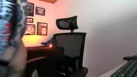 Sof online show from 10/27/25, 01:37