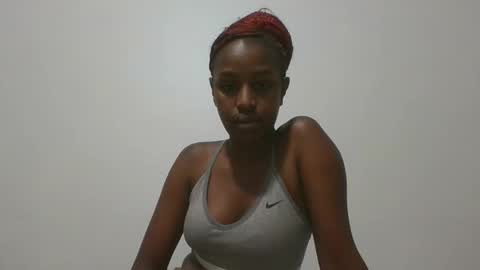 astra_love254 online show from 11/05/25, 09:20