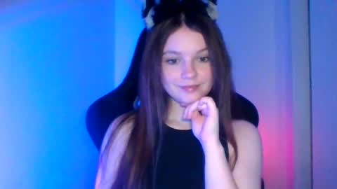 Snapshot of astradream_ chatting on 10/03/25, 05:43 astradream_ online show from 10/03/25, 05:43