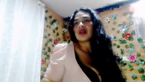 astrid_hauser66 online show from 09/22/25, 03:19