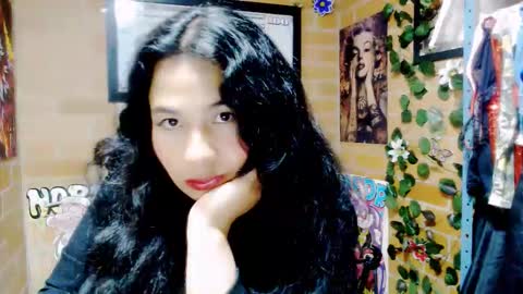 astrid_hauser66 online show from 10/06/25, 02:20