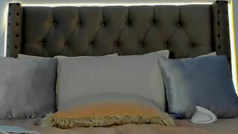 Snapshot of atenea_erotic chatting on 12/21/24, 03:14 Atenea Hank online show from 12/21/24, 03:14