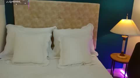 Atenea 3 online show from 10/10/25, 01:32