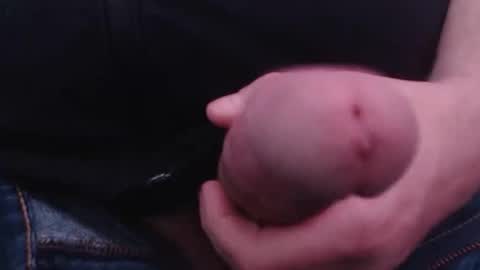 Snapshot of ateuout chatting on 10/15/25, 06:57 ateuout online show from 10/15/25, 06:57