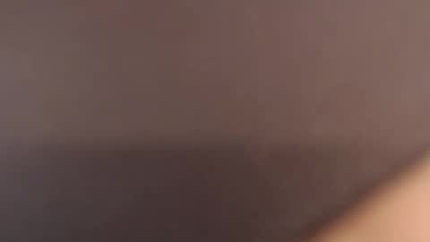 Snapshot of ateuout chatting on 10/20/25, 10:05 ateuout online show from 10/20/25, 10:05