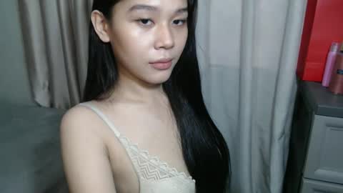 Snapshot of atheena_charm chatting on 01/15/25, 02:38 Athena online show from 01/15/25, 02:38