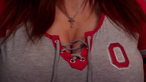 Snapshot of athenamatrix chatting on 10/13/25, 03:06 Athena formerly loverinsecret online show from 10/13/25, 03:06