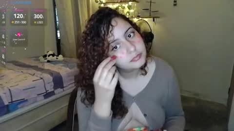 Snapshot of athenasbae chatting on 01/12/25, 11:36 Steph online show from 01/12/25, 11:36