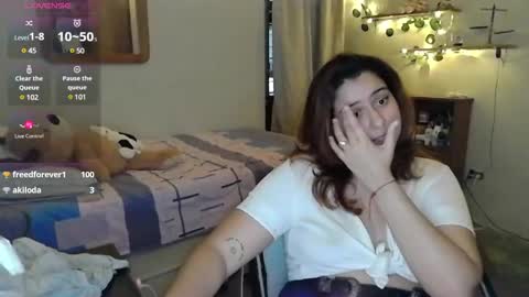 Snapshot of athenasbae chatting on 01/21/25, 05:49 Steph online show from 01/21/25, 05:49