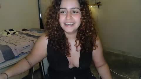 Snapshot of athenasbae chatting on 02/18/25, 04:58 Steph online show from 02/18/25, 04:58