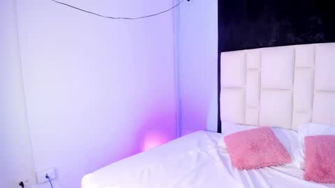 athenea__fox online show from 10/16/25, 11:55