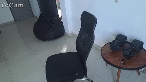 Snapshot of atleticomaduro chatting on 10/25/25, 04:35 Antonio online show from 10/25/25, 04:35