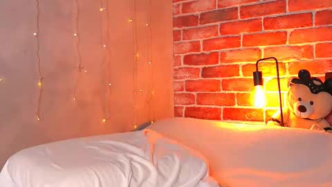 Snapshot of audirs7_s chatting on 10/09/25, 11:14 Sarah Doll online show from 10/09/25, 11:14