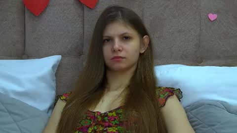 Snapshot of audreybarlow chatting on 02/15/25, 06:12 Audrey online show from 02/15/25, 06:12