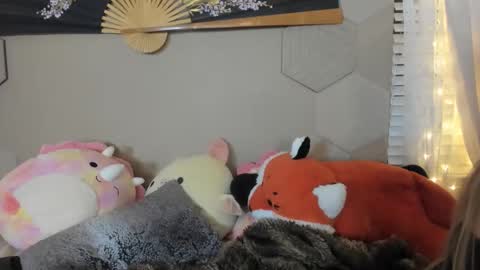 Snapshot of audreymadison chatting on 11/23/25, 04:23 AudreyAlien online show from 11/23/25, 04:23