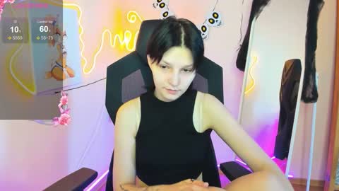 Audrey online show from 11/10/25, 08:13