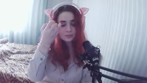 Snapshot of augustinefegett chatting on 10/18/25, 12:06 Emiko online show from 10/18/25, 12:06