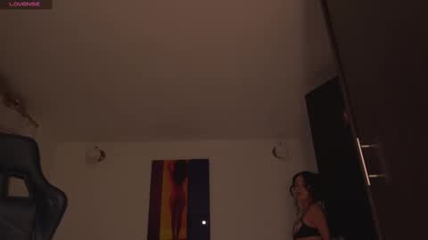 Snapshot of aura_sensual chatting on 02/27/25, 12:10 . online show from 02/27/25, 12:10