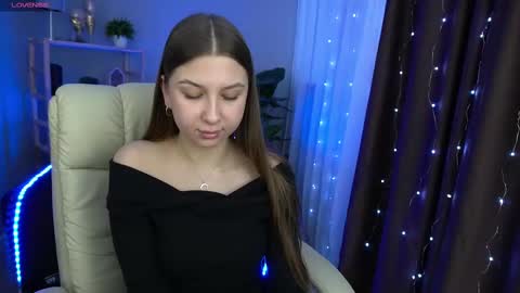 Snapshot of aureliabliss_ chatting on 01/21/25, 01:54 Nikol online show from 01/21/25, 01:54