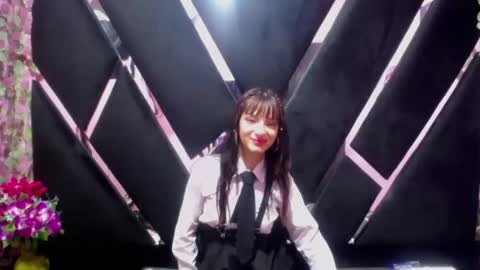 aurora online show from 03/06/25, 12:21