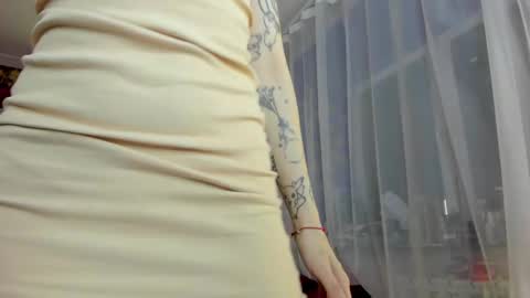 Snapshot of aurora__cute chatting on 03/08/25, 08:35 Auroraa Cute online show from 03/08/25, 08:35