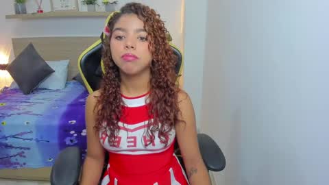 Snapshot of aurora_rodriguez chatting on 01/21/25, 12:18 aurora_rodriguez online show from 01/21/25, 12:18