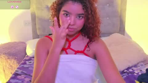 Snapshot of aurora_rodriguez chatting on 03/07/25, 05:29 aurora_rodriguez online show from 03/07/25, 05:29