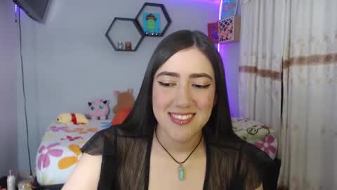 Aurora  online show from 02/05/25, 01:47