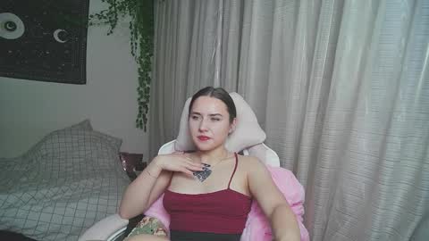 Snapshot of aurora_worker chatting on 09/09/25, 03:11 Aurora online show from 09/09/25, 03:11