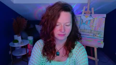 auroraborealis__ online show from 10/10/25, 06:45