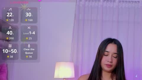 Aurora Miiller  online show from 10/06/25, 10:07