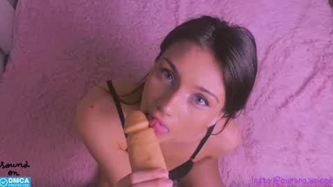 Snapshot of auroravoice chatting on 09/26/25, 08:24 Aurora Voice online show from 09/26/25, 08:24