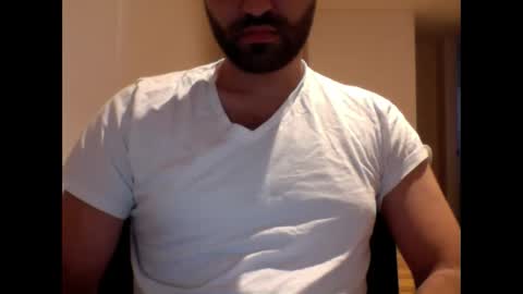 Snapshot of aussie099 chatting on 11/08/25, 06:46 aussie099 online show from 11/08/25, 06:46