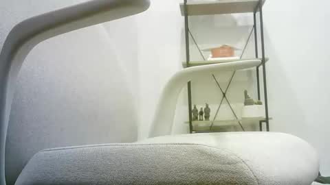 Justin online show from 02/08/25, 09:35