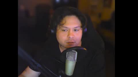 Snapshot of aussiechris2002 chatting on 11/01/25, 10:28 aussiechris2002 online show from 11/01/25, 10:28