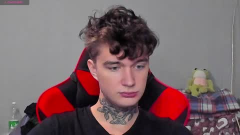 Austen online show from 01/04/25, 03:49