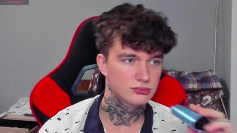 Austen online show from 01/19/25, 03:32