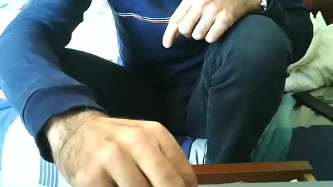 Austin online show from 10/09/25, 10:35