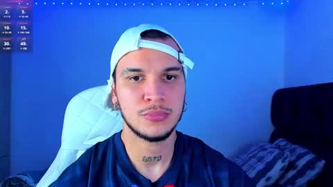 Snapshot of austin_curry chatting on 12/15/24, 12:18 A online show from 12/15/24, 12:18