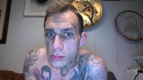 Snapshot of austinisking1916 chatting on 12/12/24, 02:48 Austin is King online show from 12/12/24, 02:48