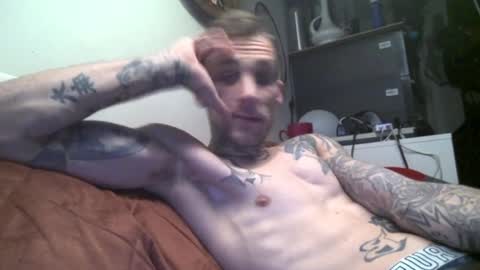 Snapshot of austinisking1916 chatting on 12/18/24, 12:40 Austin is King online show from 12/18/24, 12:40