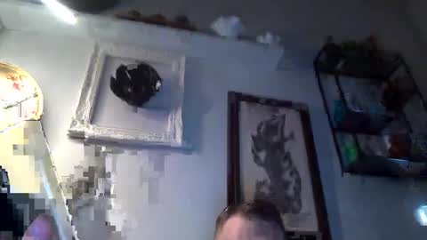 Snapshot of austinisking1916 chatting on 12/24/24, 09:11 Austin is King online show from 12/24/24, 09:11