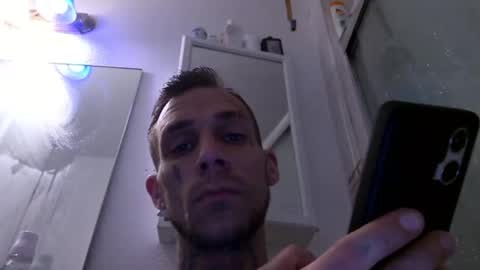 Snapshot of austinisking1916 chatting on 01/02/25, 03:19 Austin is King online show from 01/02/25, 03:19