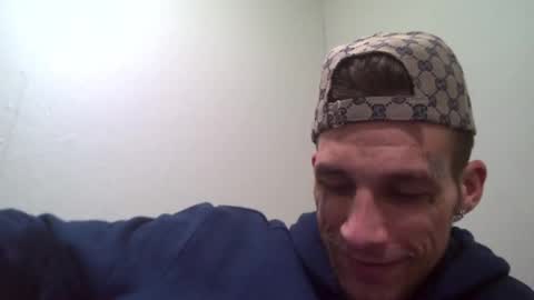 Snapshot of austinisking1916 chatting on 01/16/25, 06:14 Austin is King online show from 01/16/25, 06:14